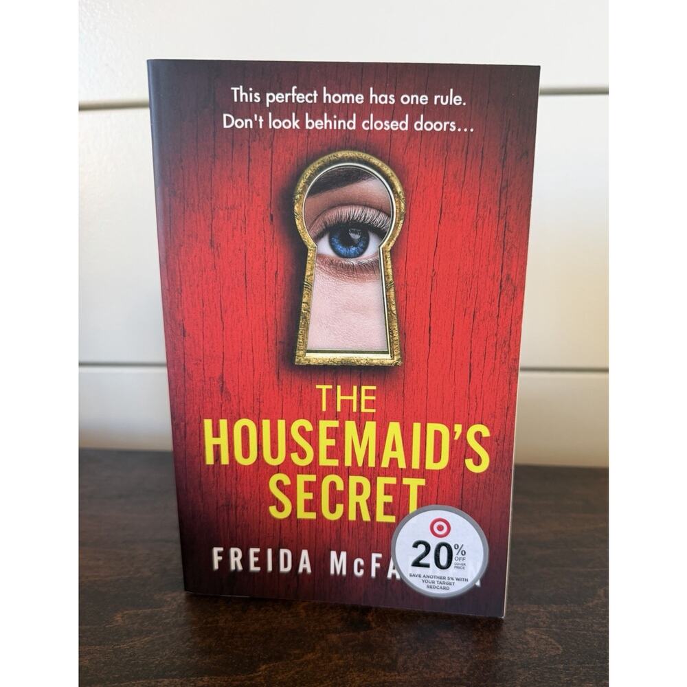 The Housemaid's Secret by Freida McFadden Paperback Thriller Novel English